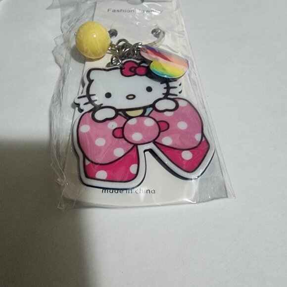 Brand New Hello Kitty Keychain - Picture 3 of 4